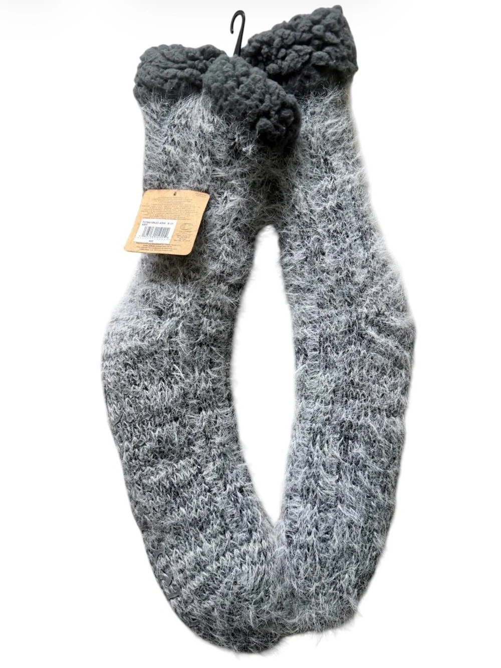 Frye eyelash soft knit non-skid Home Sock. NWT. Shoe size 5-10 Gray